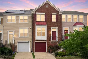 7840 Somerset Ct, Greenbelt, MD 20770 - Photo 1