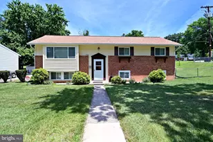 5528 Helmont Dr, Oxon Hill, MD 20745 - Photo 1