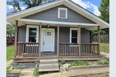 208 68th Place, Capitol Heights, MD 20743 - Photo 1