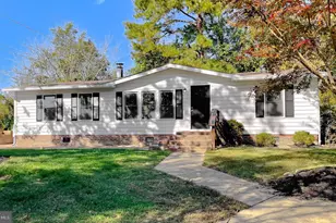 22489 Wainwright Ct, California, MD 20619 - Photo 1