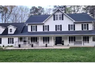 23103 Piney Wood Cir, California, MD 20619 - Photo 1