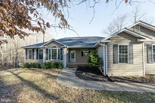 24900 Fox Run Ln, Hollywood, MD 20636 - Photo 1