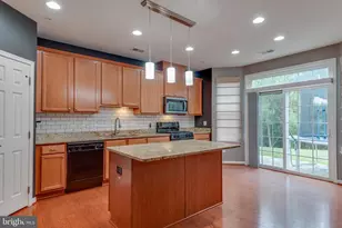 44241 Beaver Creek Dr, California, MD 20619 - Photo 1