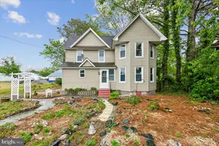 262 N Somerset Ave, Crisfield, MD 21817 - Photo 1