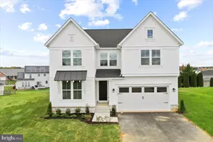 13702 Pulaski Dr, Hagerstown, MD 21742 - Photo 1