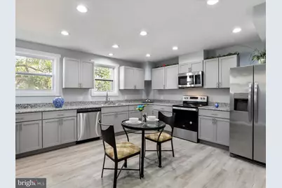 324 W Howard Street, Hagerstown, MD 21740 - Photo 1