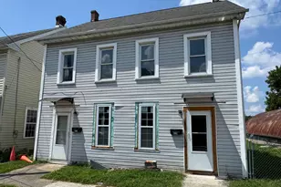 329 South St, Hagerstown, MD 21740 - Photo 1