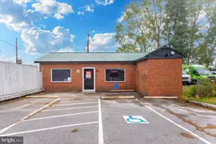 334 S Burhans Blvd, Hagerstown, MD 21740 - Photo 1