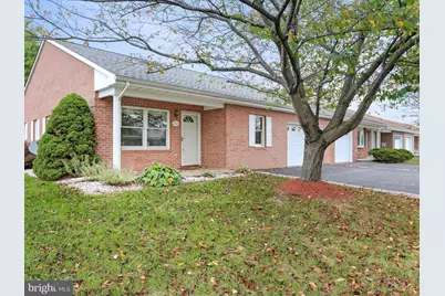 202 S Fork Drive, Hagerstown, MD 21740 - Photo 1