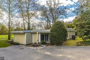 12819 Fountain Head Rd, Hagerstown, MD 21742 - Photo 1