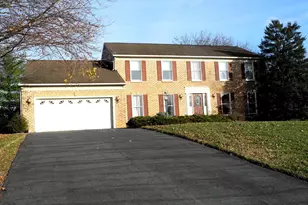 19702 Portsmouth Dr, Hagerstown, MD 21742 - Photo 1