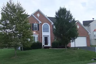 11017 Baldwin Dr, Hagerstown, MD 21742 - Photo 1