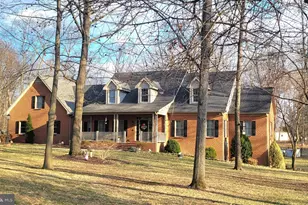 8401 Country Home Ln, Boonsboro, MD 21713 - Photo 1