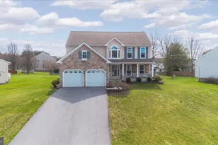 9931 Stephanie Ln, Hagerstown, MD 21740 - Photo 1