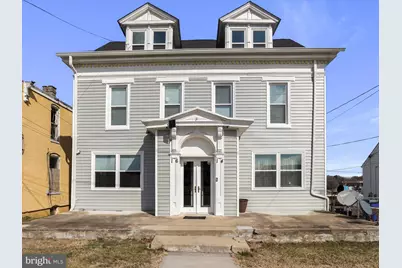 16 Snyder Avenue #1ST FLOOR, Hagerstown, MD 21740 - Photo 1