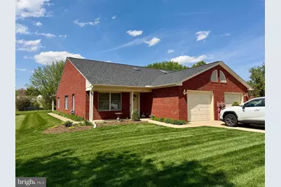129 Chantilly Court, Hagerstown, MD 21740 - Photo 1