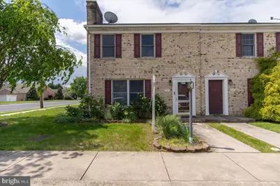 327 E Ridge Drive, Hagerstown, MD 21740 - Photo 1