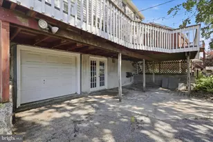 200 E Irvin Ave, Hagerstown, MD 21740 - Photo 5