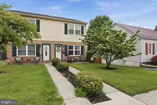 917 Oak St, Hagerstown, MD 21740 - Photo 1