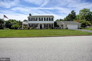 19525 Meadowbrook Rd, Hagerstown, MD 21742 - Photo 1