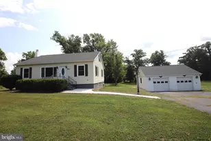 12113 Walnut Point Rd, Hagerstown, MD 21740 - Photo 1