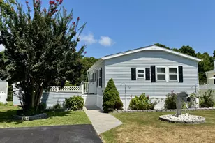 8801 Bay Ridge Dr, Berlin, MD 21811 - Photo 1