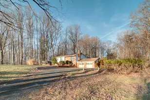 9315 Lees Ridge Rd, Warrenton, VA 20186 - Photo 1