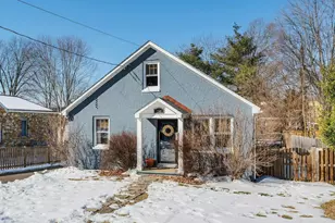 190 Sycamore St, Warrenton, VA 20186 - Photo 1