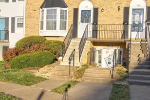 128 Fairfield St, Warrenton, VA 20186 - Photo 1