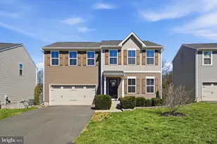 5026 Godwins Landing Dr, Remington, VA 22734 - Photo 1