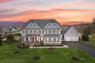 7765 Warrenton Chase Dr, Warrenton, VA 20187 - Photo 1