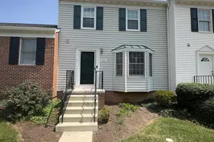 207 Fairfield Dr, Warrenton, VA 20186 - Photo 1