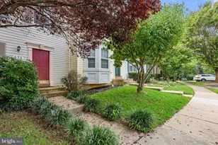570 Highland Towne Ln, Warrenton, VA 20186 - Photo 1