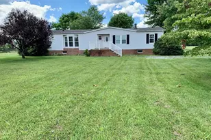 1399 Chestnut Grove Rd, Winchester, VA 22603 - Photo 1