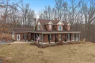 521 Hidden Valley Ln, Winchester, VA 22603 - Photo 1