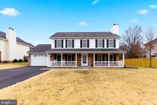 105 Driftwood Dr, Stephens City, VA 22655 - Photo 1