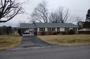 2155 Massanutten Dr, Middletown, VA 22645 - Photo 1