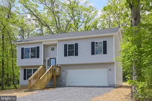 231 Winchester Dr, Winchester, VA 22602 - Photo 1