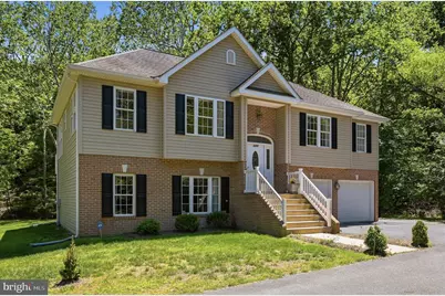 1201 Lakeview Drive, Cross Junction, VA 22625 - Photo 1
