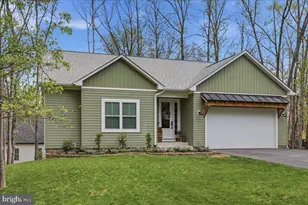 306 Dogwood Dr, Cross Junction, VA 22625 - Photo 1