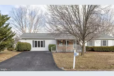 150 Nightingale Avenue, Stephens City, VA 22655 - Photo 1
