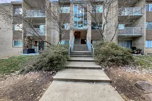 8006 Chanute Pl, Falls Church, VA 22042 - Photo 1