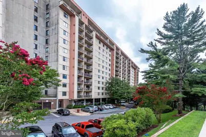 3800 Powell Lane #519, Falls Church, VA 22041 - Photo 1