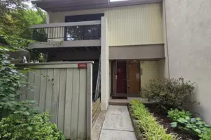 11721 Newbridge Ct, Reston, VA 20191 - Photo 1