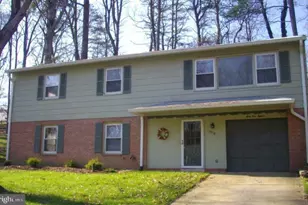 6918 Ashbury Dr, Springfield, VA 22152 - Photo 1