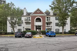 5707 Olde Mill Ct, Alexandria, VA 22309 - Photo 1