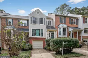 7354 Hidden Knolls Ct, Springfield, VA 22153 - Photo 1
