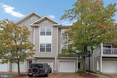 4528 Superior Square, Fairfax, VA 22033 - Photo 1