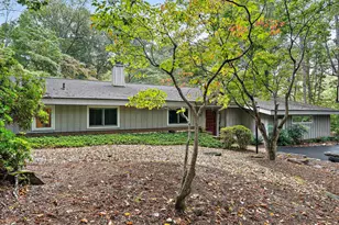 9706 Beach Mill Rd, Great Falls, VA 22066 - Photo 1