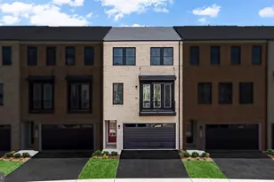 13724 Aviation Pl, Herndon, VA 20171 - Photo 1